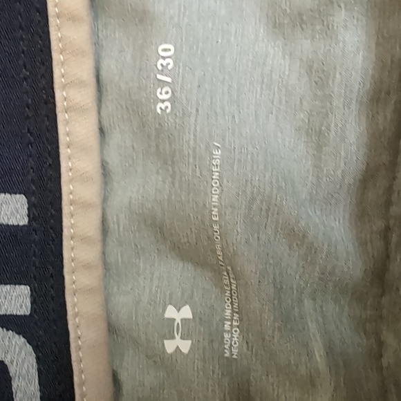 Men's 36 x 30 Under Armour dress pants - Picture 3 of 6
